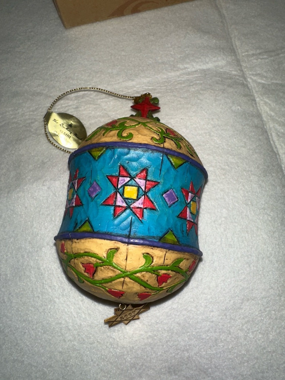 Jim Shore 2007 up on the rooftop Red Santa & Reindeer Holiday Ornament - Picture 3 of 4